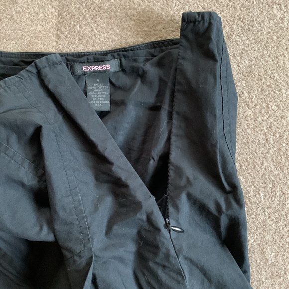 Express Pleated A-Line Skirt - Picture 7 of 12